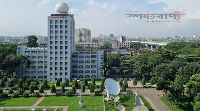 ৪ বিভাগে ভারি বর্ষণের শঙ্কা, দিনে বাড়তে পারে তাপমাত্রা