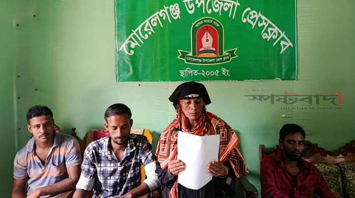 বাগেরহাটে দ্বিতীয় বিয়েকে কেন্দ্র করে পারিবারিক অশান্তি, তিন ছেলেকে বাড়ি থেকে বের করে দিলেন পিতা