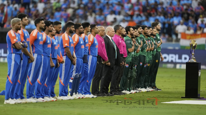 আজ ভারত-পাকিস্তান মেগা ফাইনাল, মহারণের শেষটা হাসবে কে