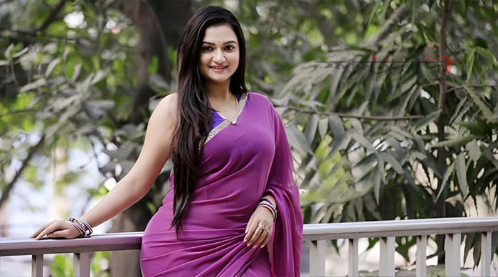 আমাকে নায়িকাই করতে হবে এমন চাহিদা নেই