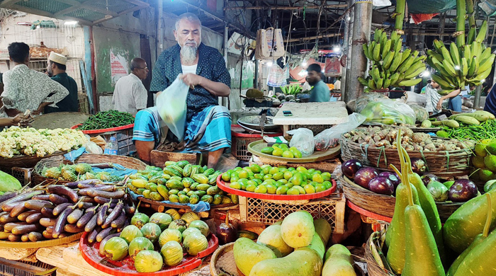 সপ্তাহের ব্যবধানে বরিশালে সবজির দাম দ্বিগুণ