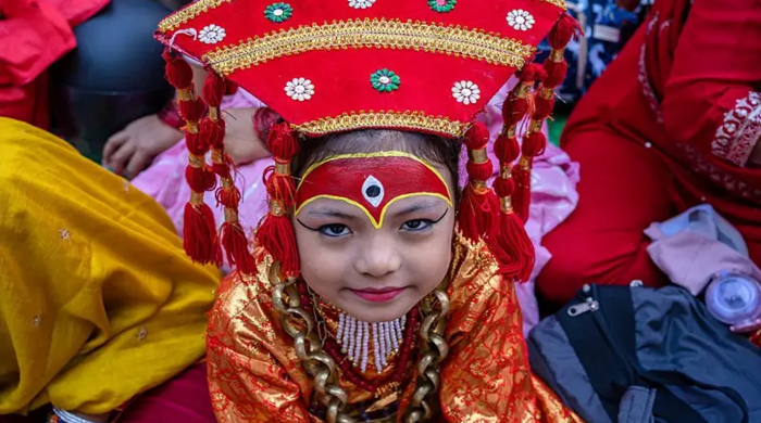 নেপাল যেতে কেন ভয় পাচ্ছেন পর্যটকরা
