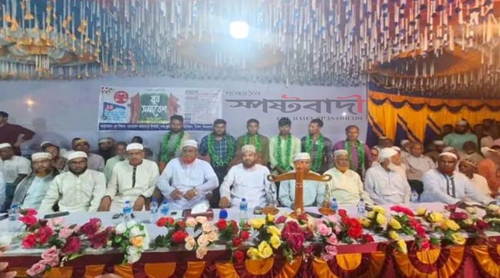 নীলফামারী ডিমলায় গণঅধিকার পরিষদের ৭ নেতাকর্মী জামায়াতে ইসলামীতে যোগদান