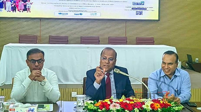 রংপুরে টাইফয়েড টিকা প্রদান নিয়ে সাংবাদিকদের সাথে পরামর্শ সভা