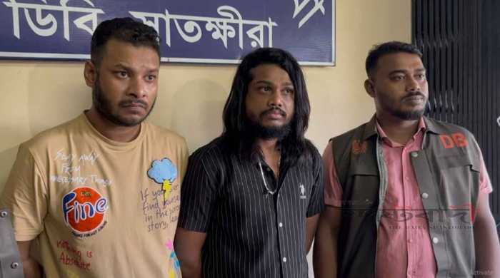 সাতক্ষীরায় অনলাইন জুয়া চক্রের এজেন্ট লিপু গ্রেফতার
