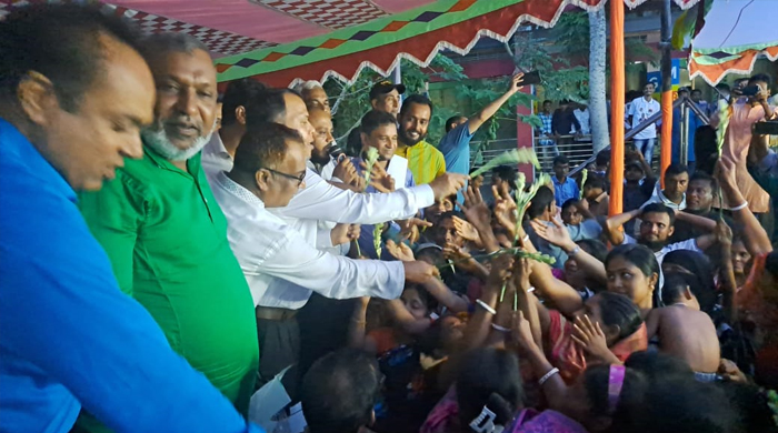 ঝালকাঠিতে ৫ শতাধিক হিন্দুর বিএনপিতে যোগদান
