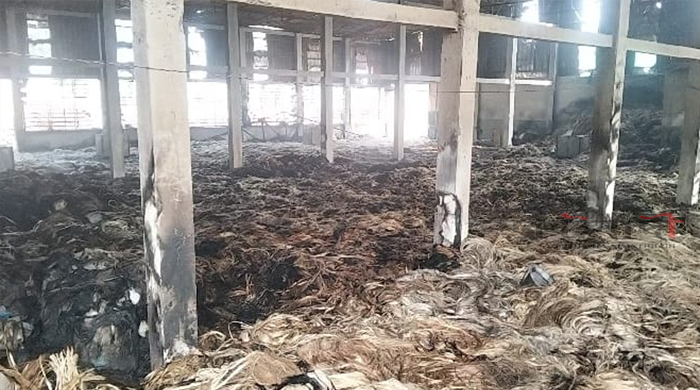 গোয়ালন্দে জুট মিলে আগুন