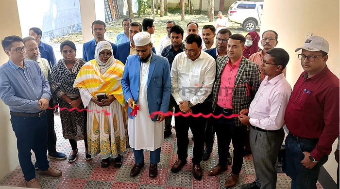 গোপালগঞ্জে নবনির্মিত ডিপিইও অফিস ভবনের উদ্বোধন ও হস্তান্তর অনুষ্ঠিত